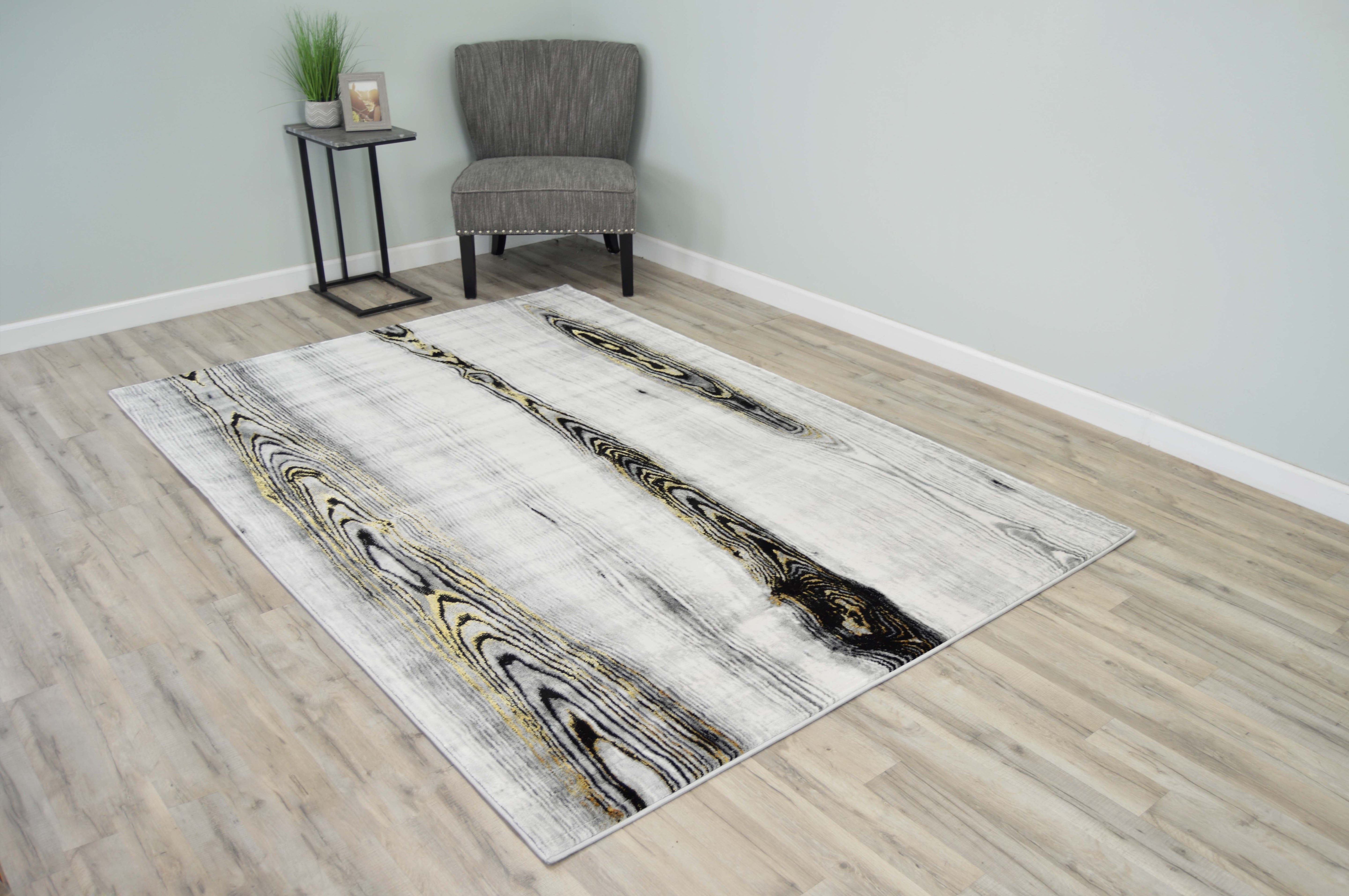 Haelie Area Rug