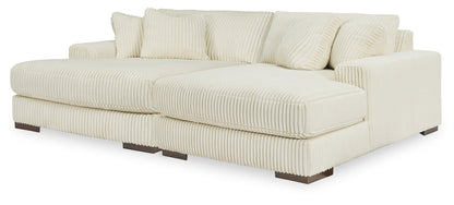 Lindyn Super Chaise