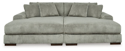 Lindyn Super Chaise