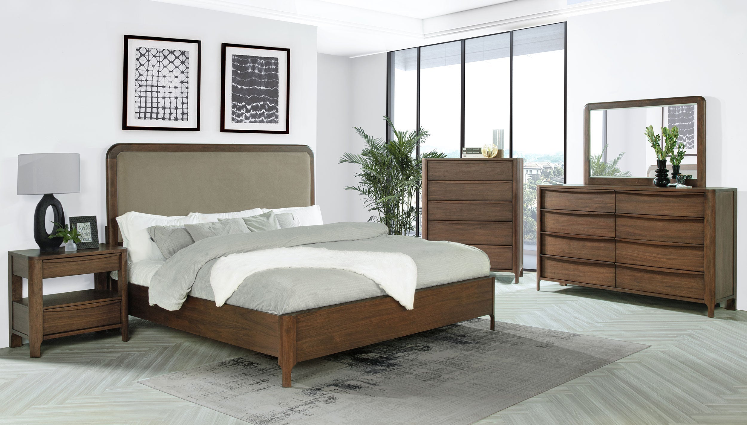 Maderia 4-piece Queen Bedroom Set Walnut