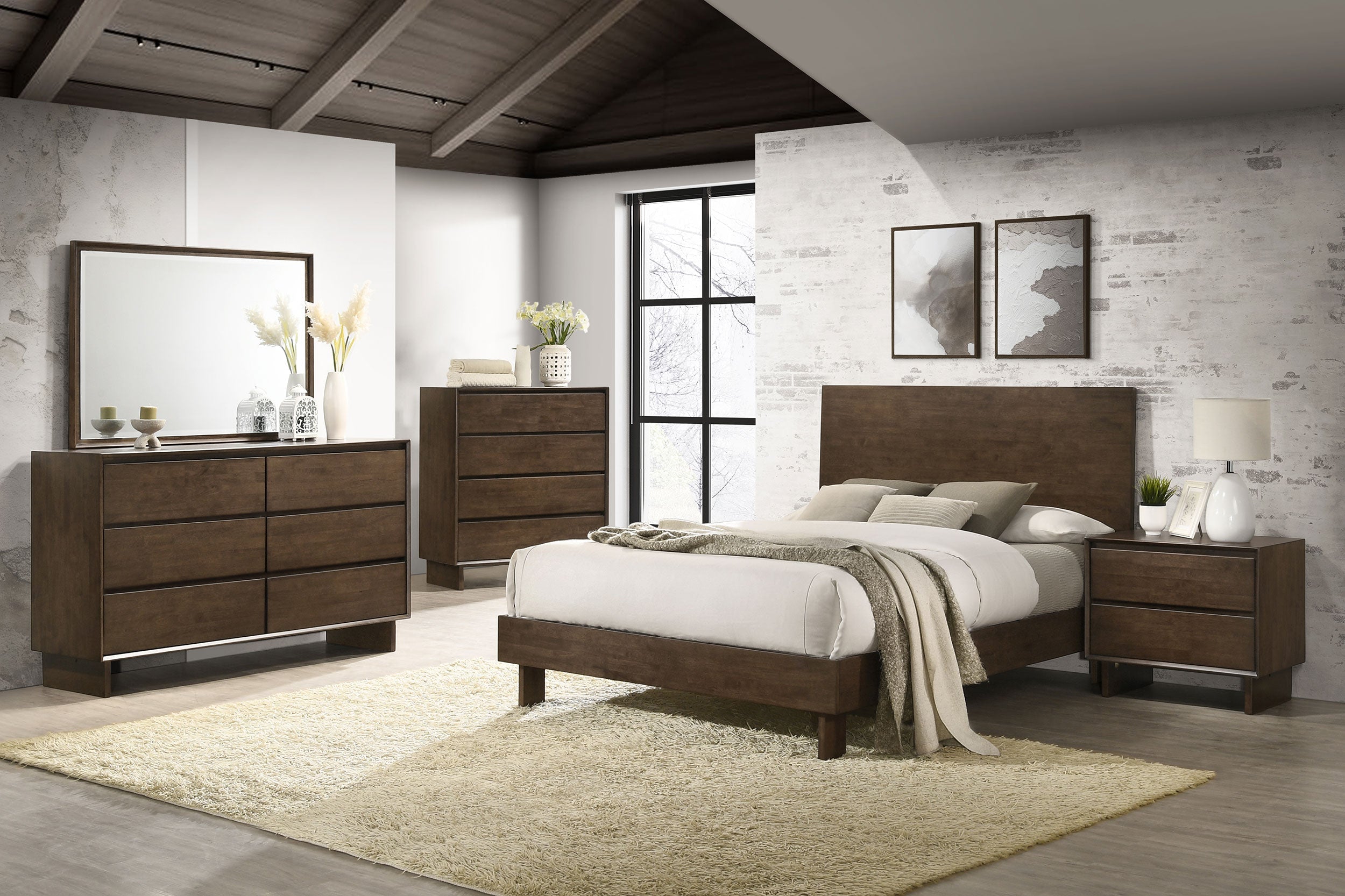 Glenwood 4-piece Queen Bedroom Set Warm Brown