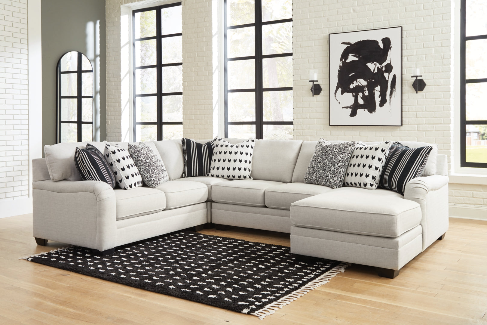 Huntsworth 4-Piece Sectional with Chaise