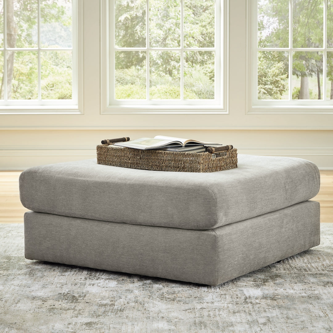 Avaliyah 3-Piece Sectional with Chaise