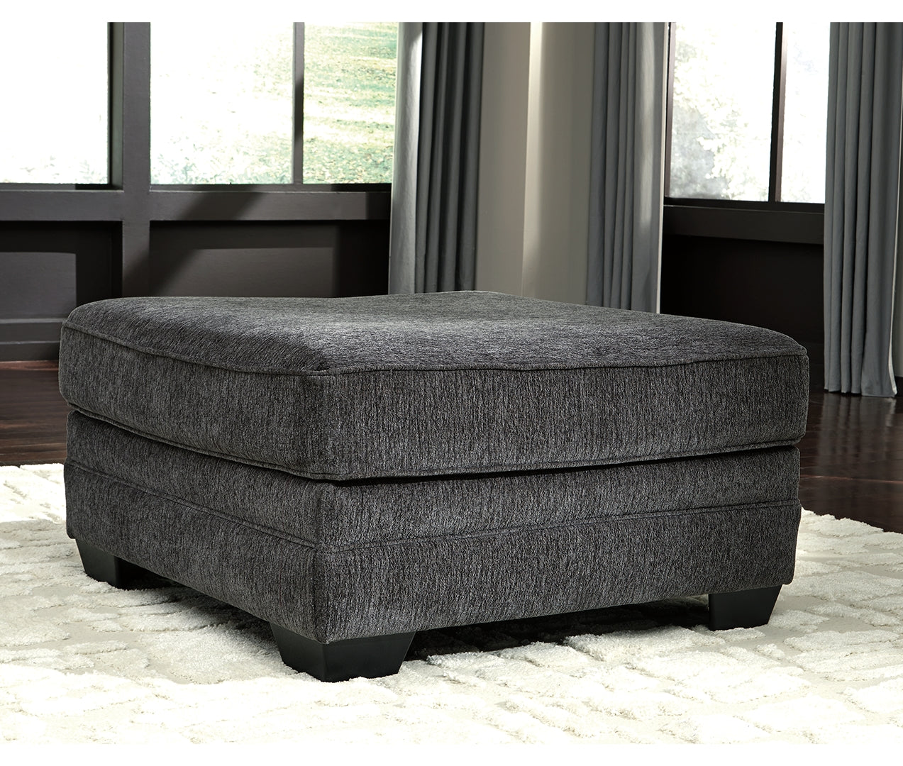 Tracling Oversized Accent Ottoman