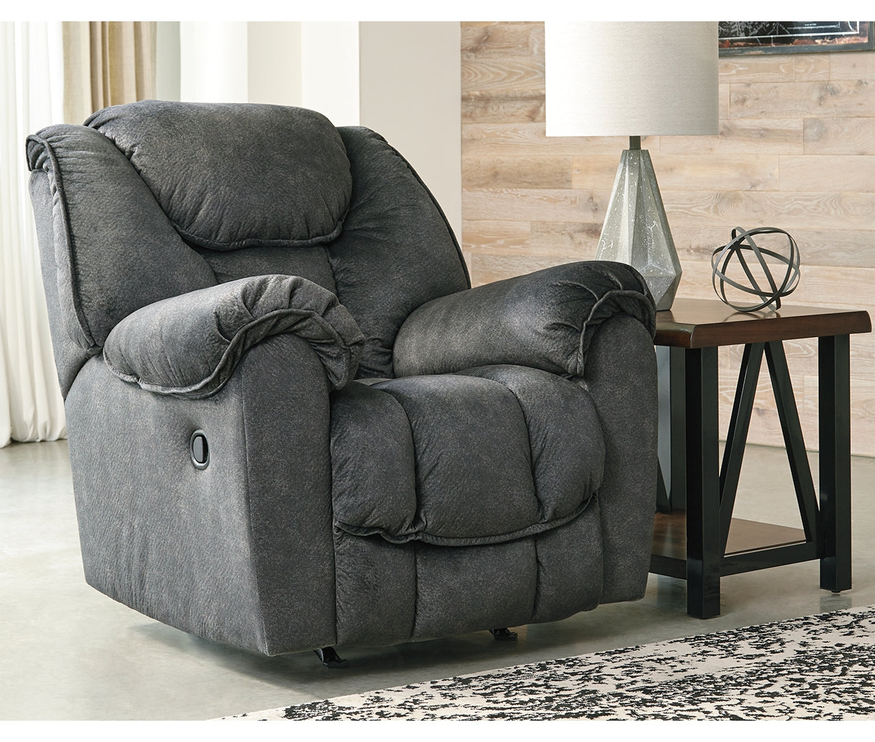 Capehorn Rocker Recliner