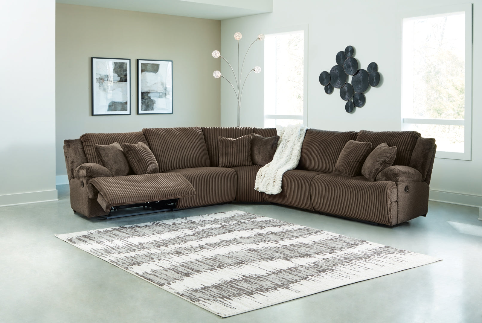 Top Tier 5-Piece Reclining Sectional