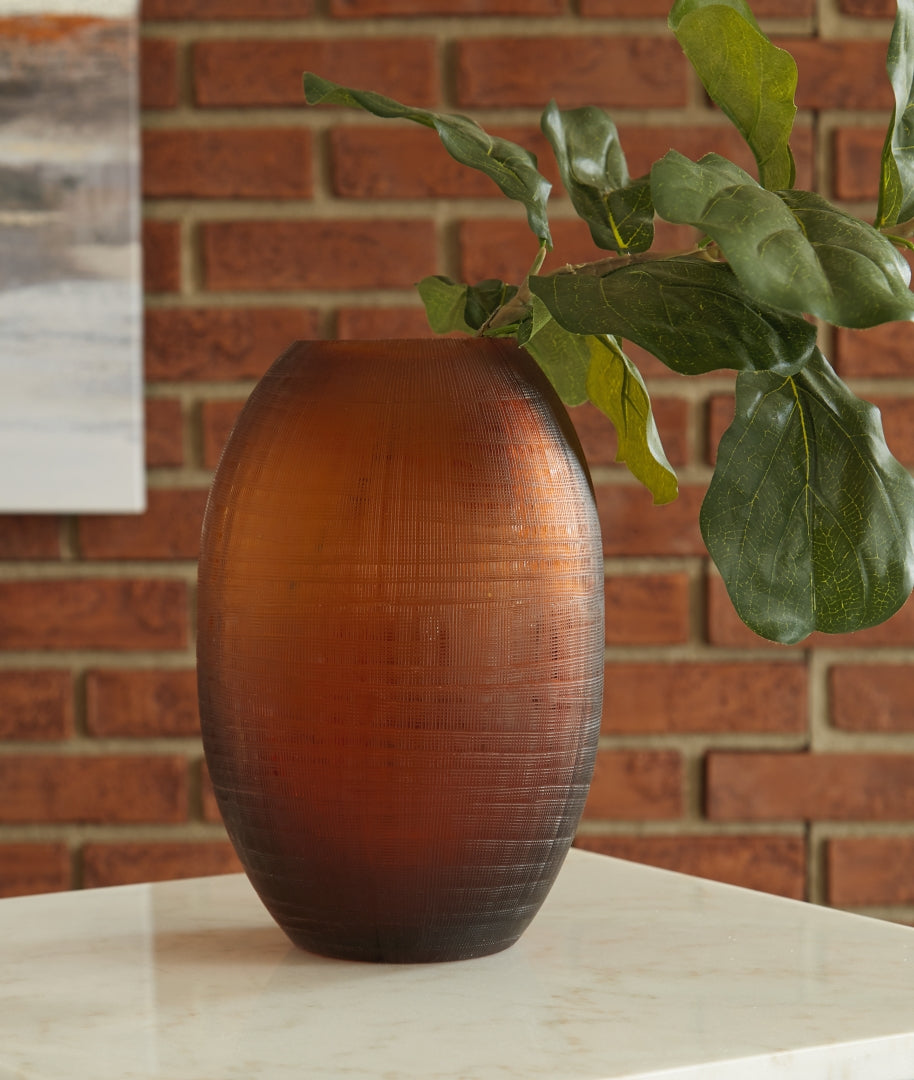 Embersen Vase (2/CS)