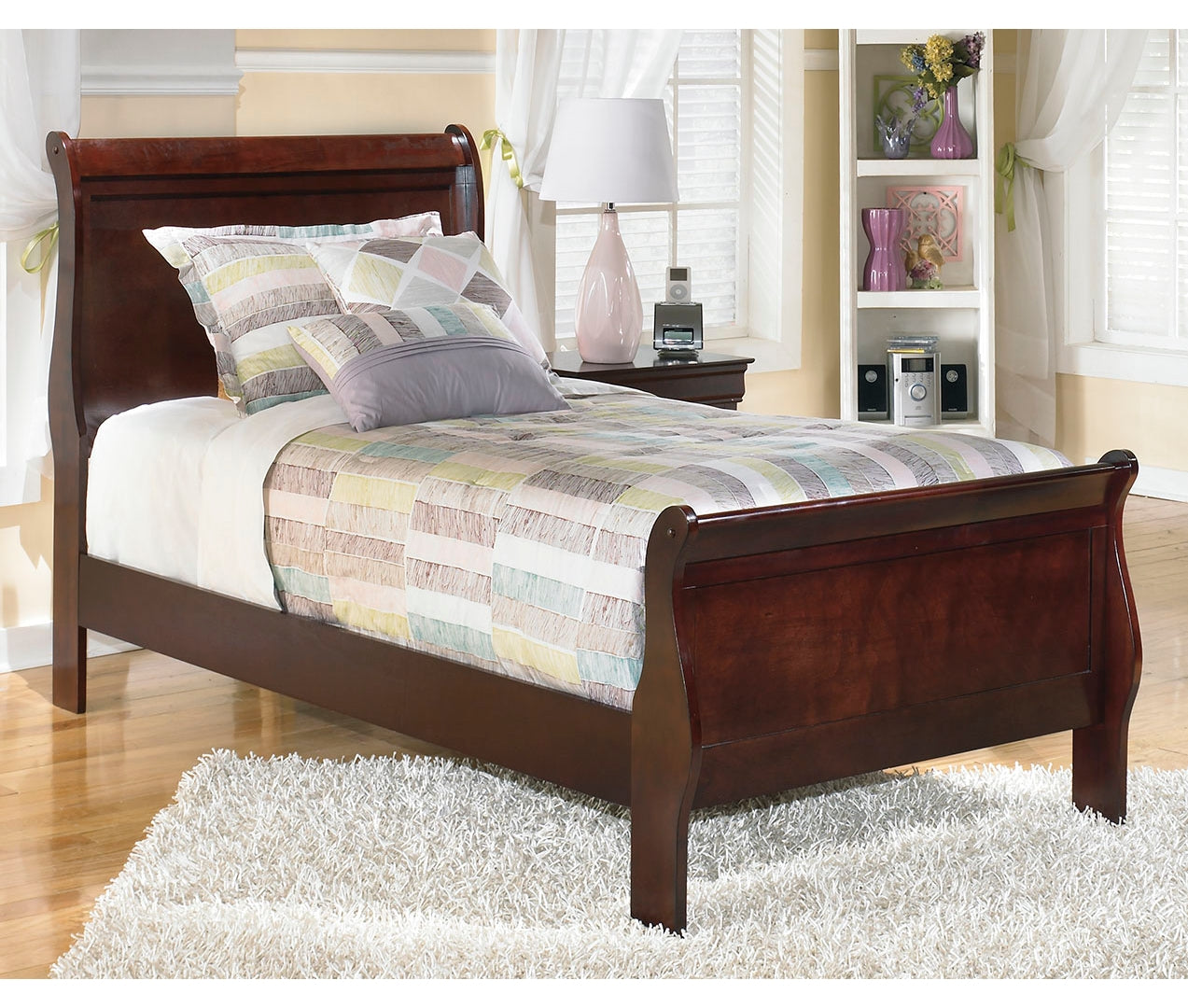 Alisdair Twin Sleigh Bed