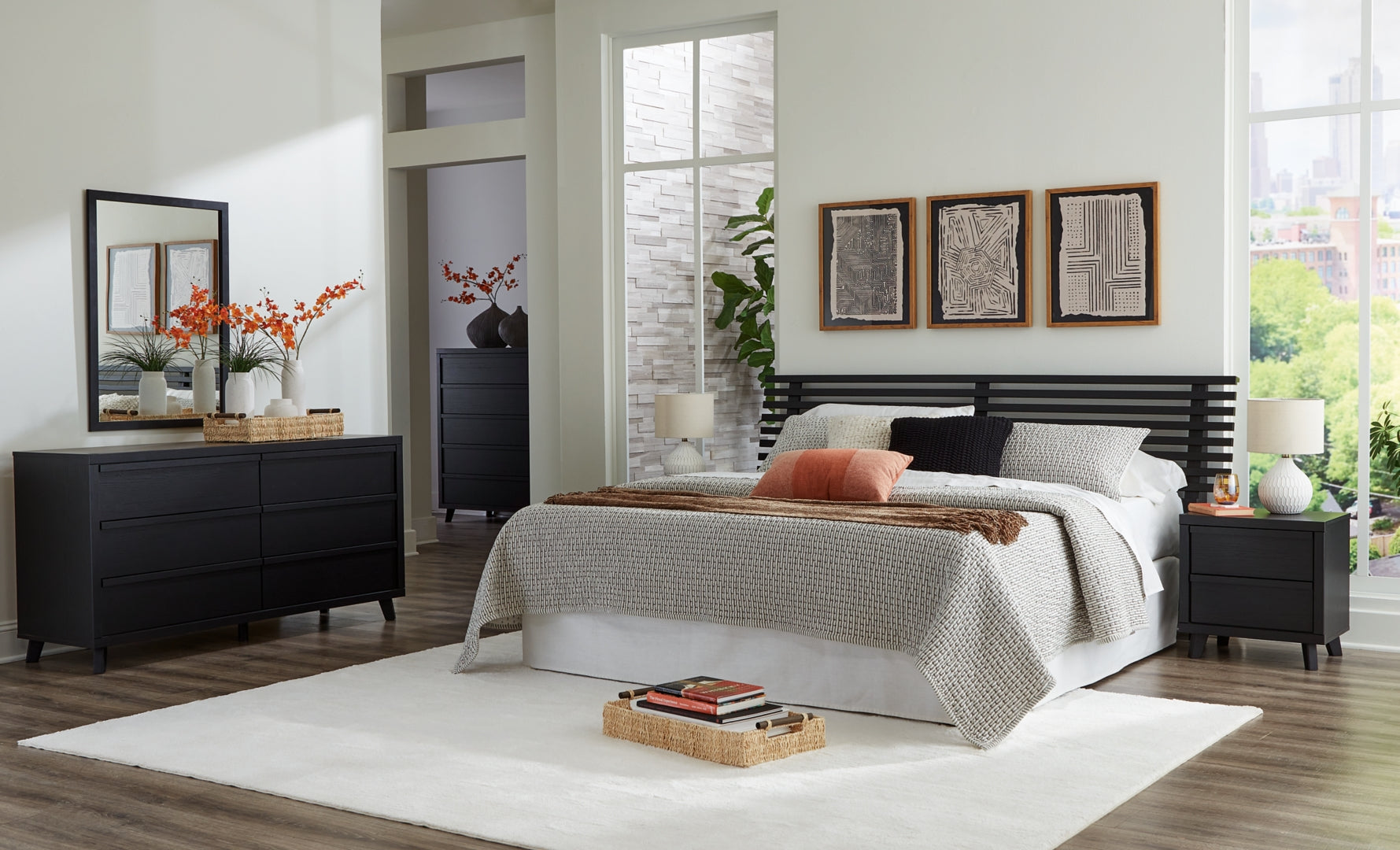 Danziar Black Bedroom Set