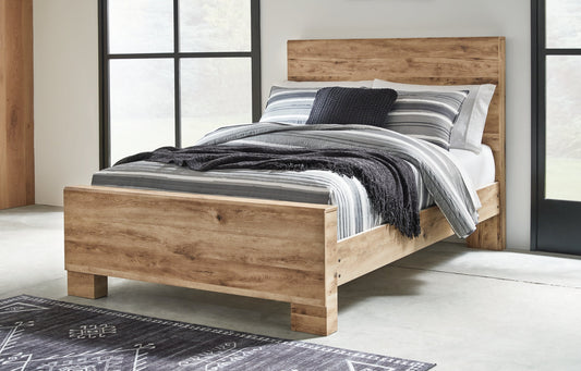 Hyanna Full Panel Bed