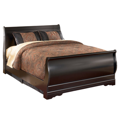 Huey Vineyard Sleigh Bed