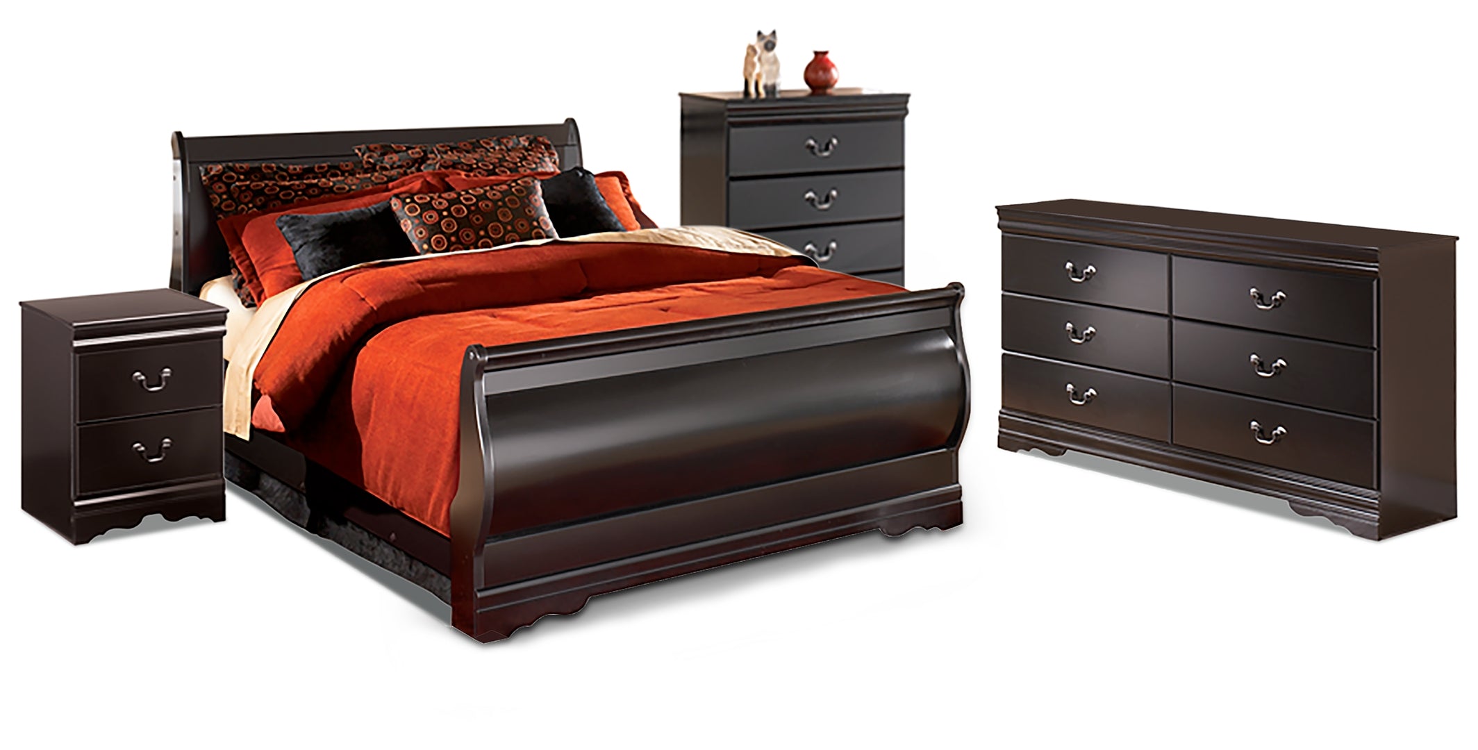 Huey Vineyard Queen Sleigh Bed with Mirrored Dresser and Nightstand I