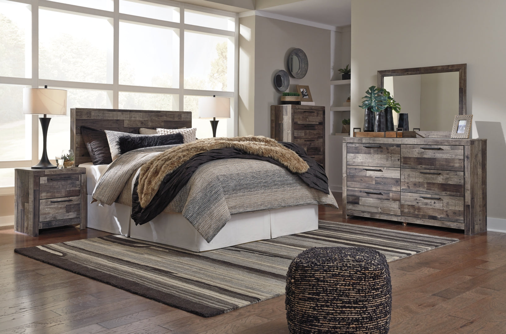 Derekson Brown Panel Bedroom Set with Storage