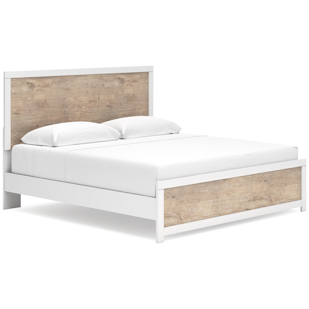 Charbitt White Panel Bedroom Set