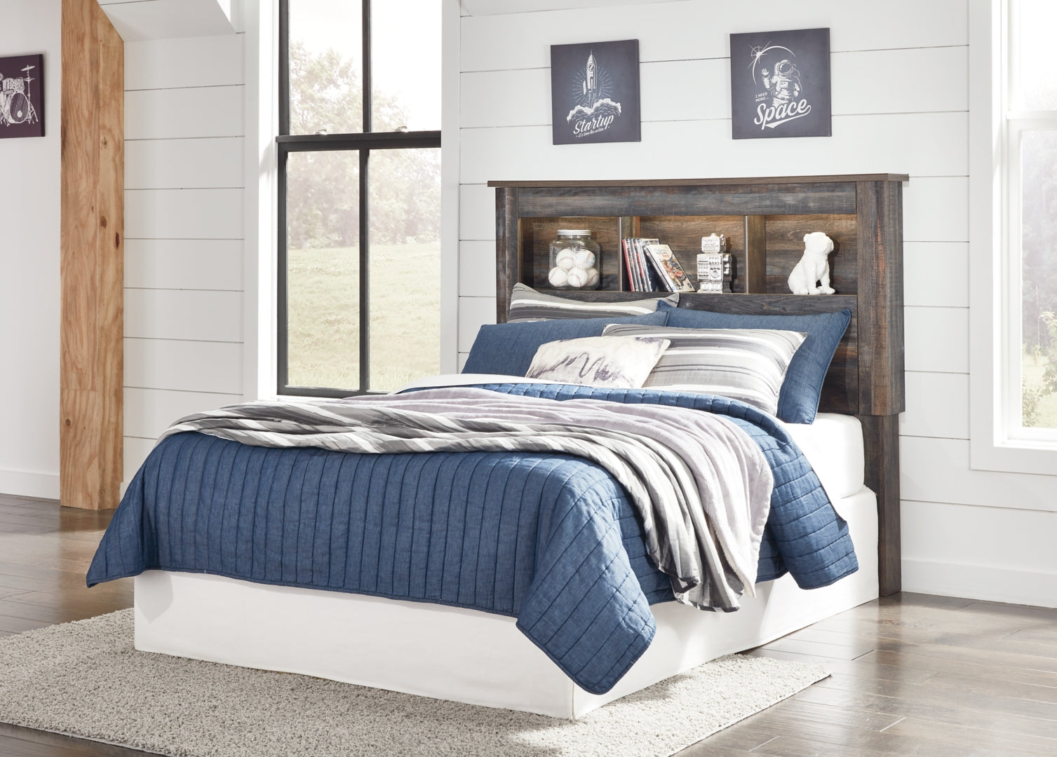 Drystan Full Bookcase Headboard Bed with Dresser