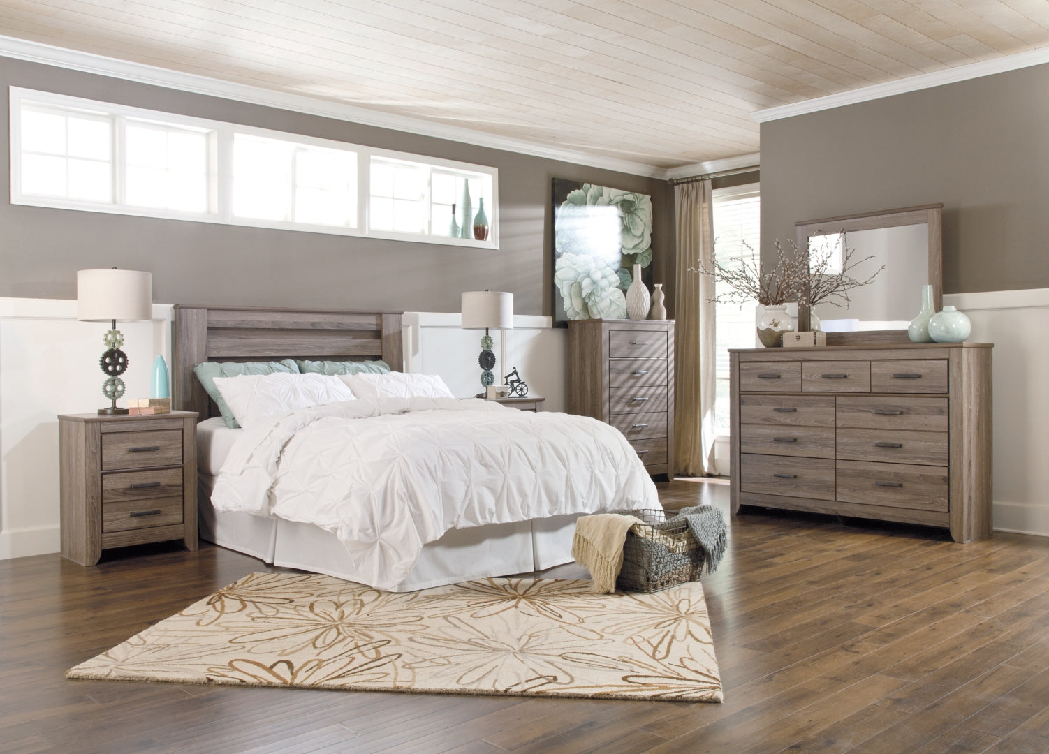 Zelen Brown Panel Bedroom Set