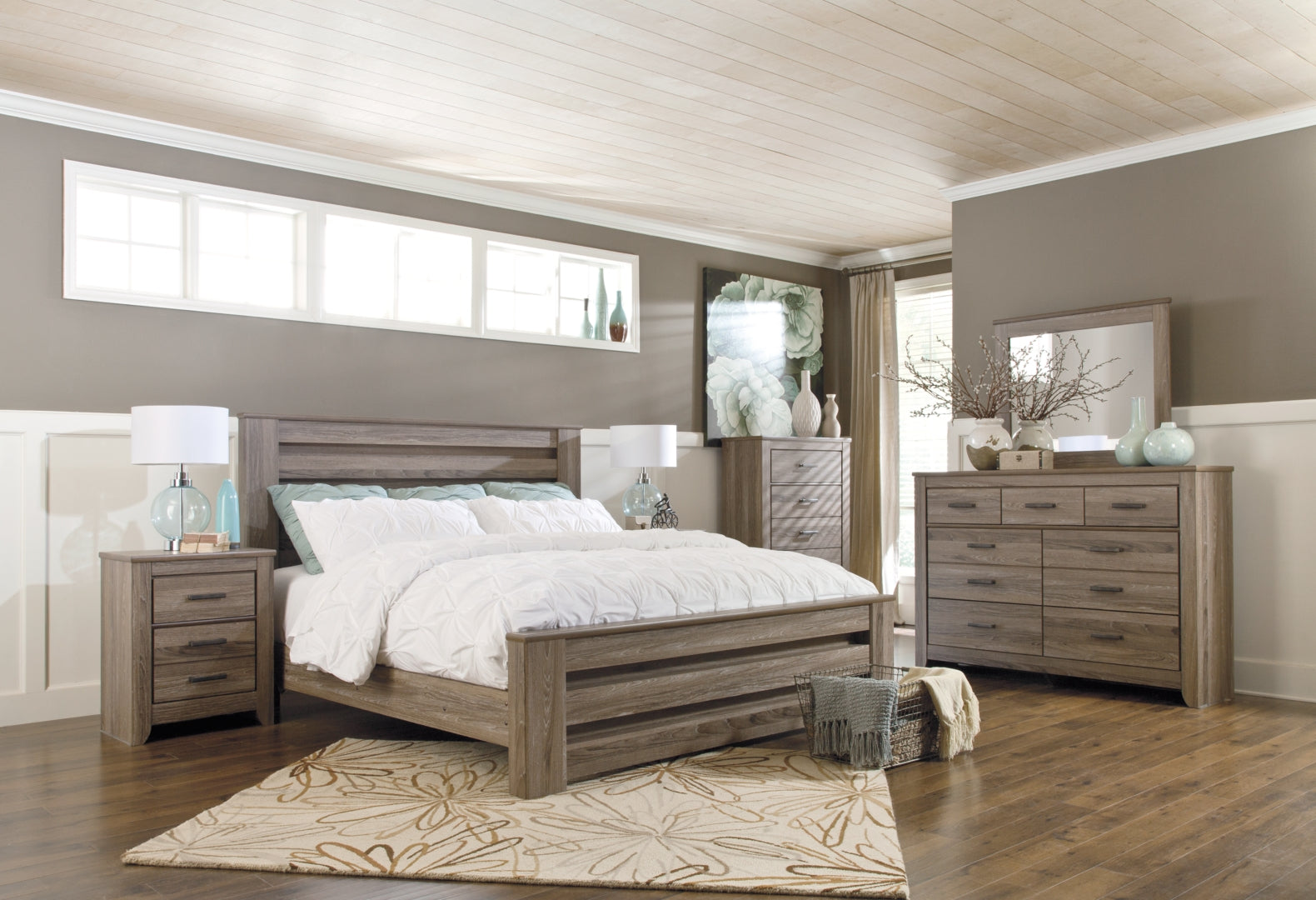 Zelen Brown Panel Bedroom Set