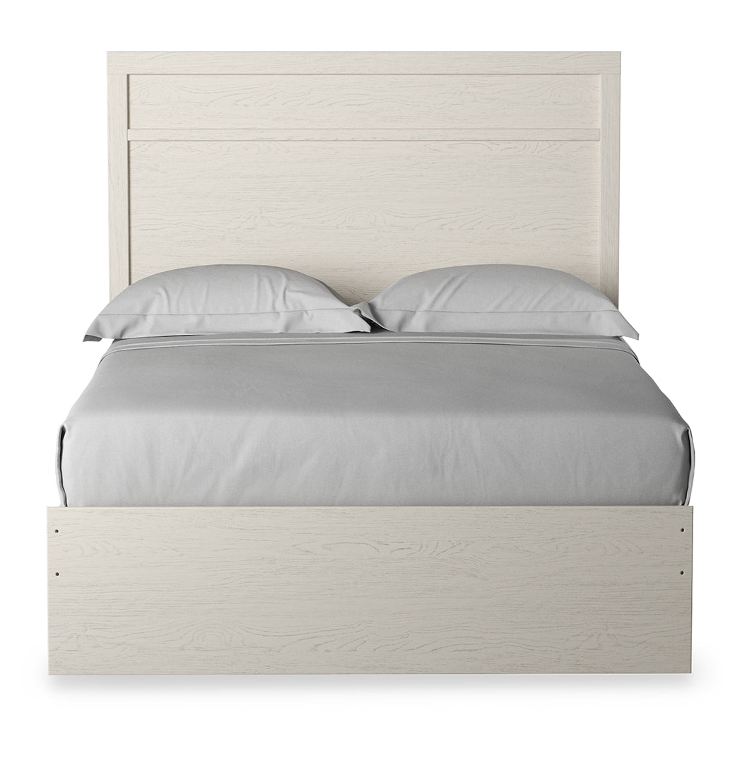 Stelsie Panel Bed