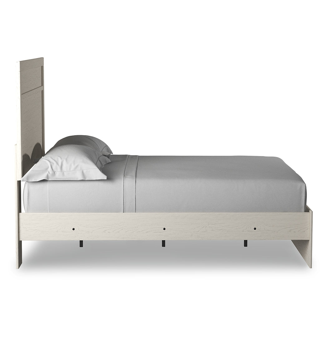 Stelsie Panel Bed