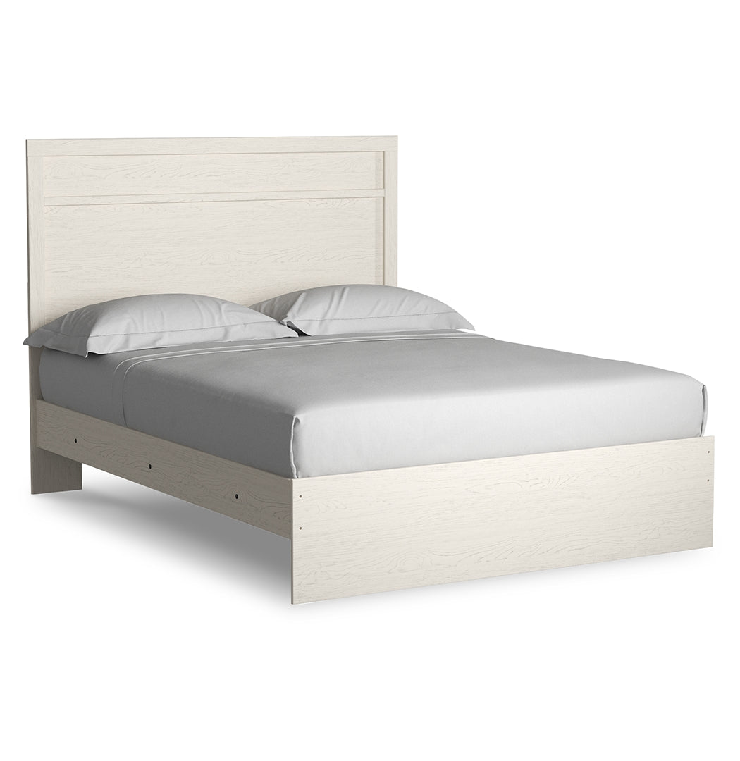 Stelsie Panel Bed