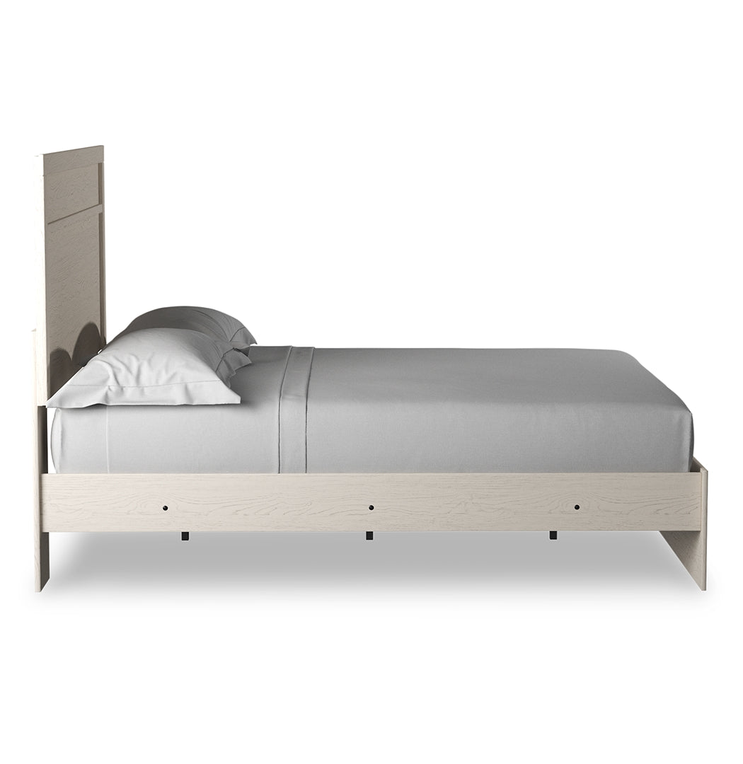 Stelsie Panel Bed