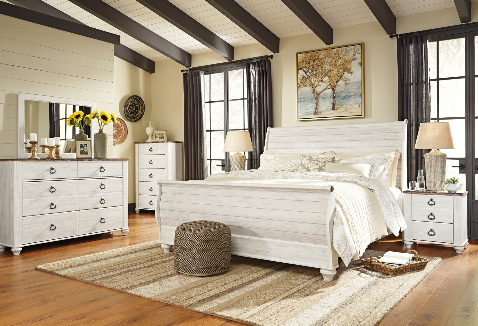 Willowton Panel Bed