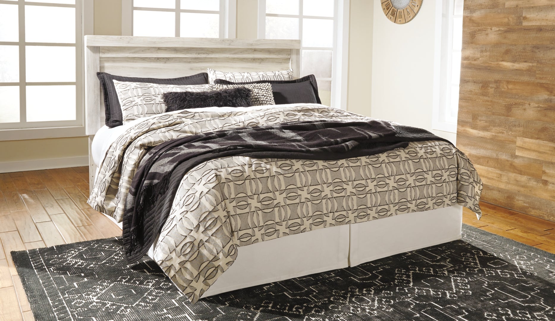 Bellaby Beige Bedroom Set