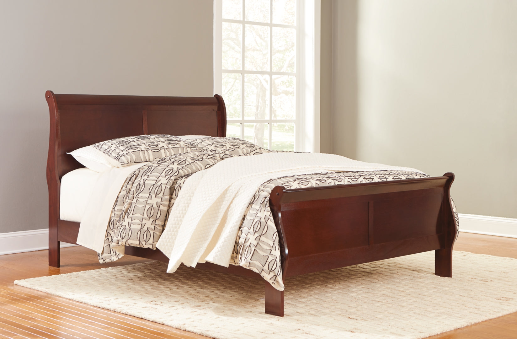 Alisdair Queen Sleigh Bed with Mattress