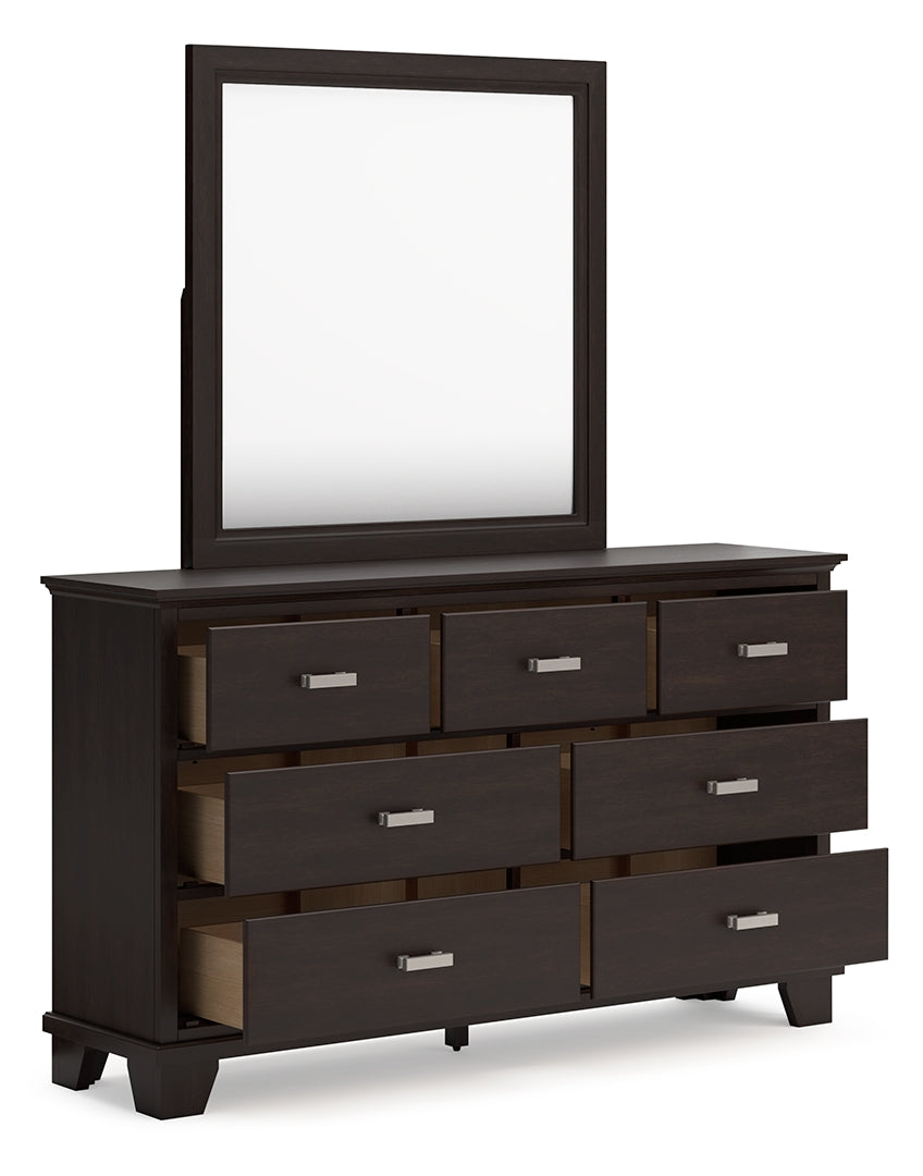 Covetown Panel Bedroom Set