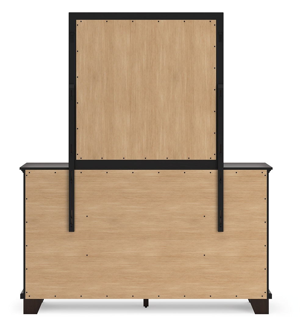 Covetown Panel Bedroom Set