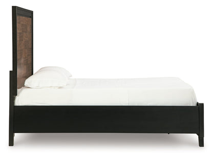 Kraeburn Panel Storage Bed