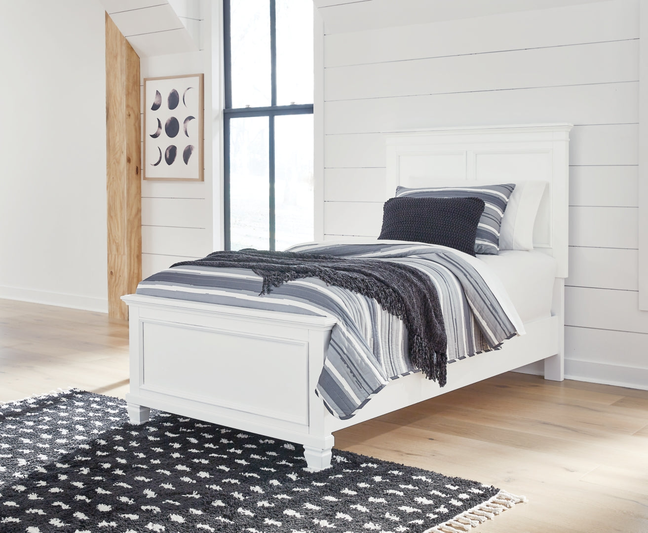 Fortman Twin Panel Bed