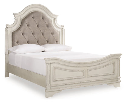 Realyn Upholstered Panel Bed