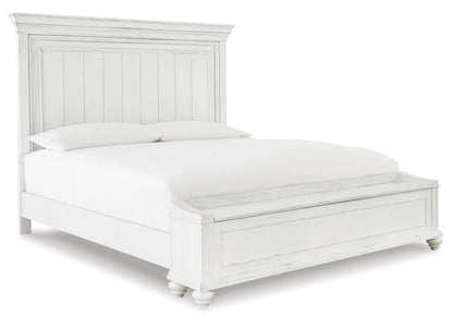 Kanwyn Panel Bed