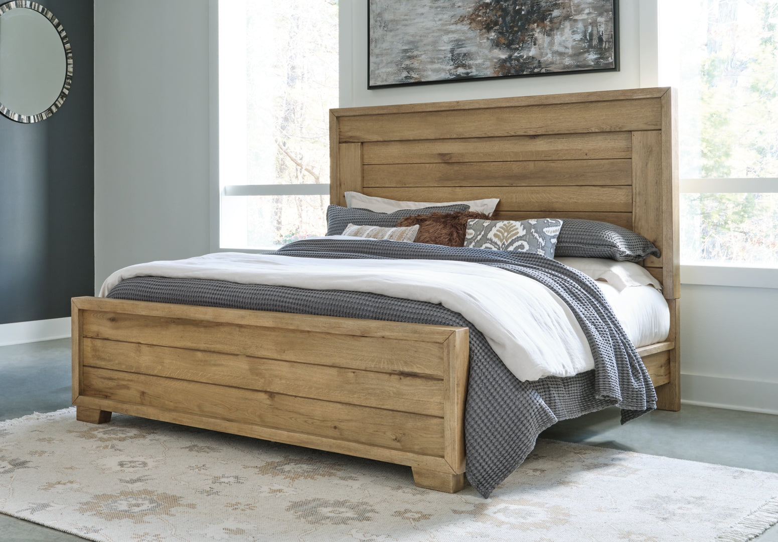 Galliden King Panel Bed