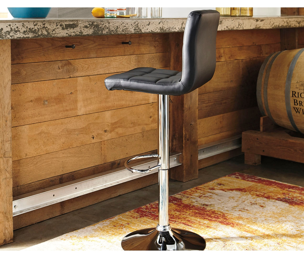 Bellatier Tall UPH Swivel Barstool(2/CN)