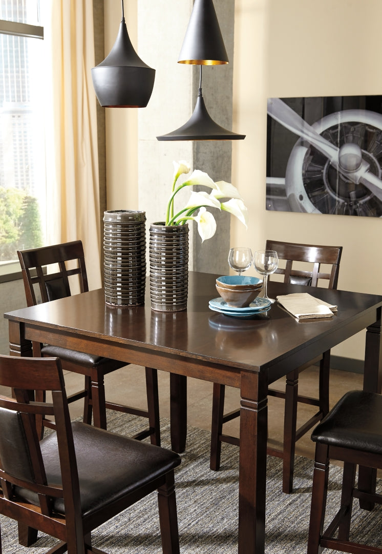 Bennox Dining Room Table Set