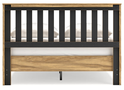 Bermacy Platform Bed