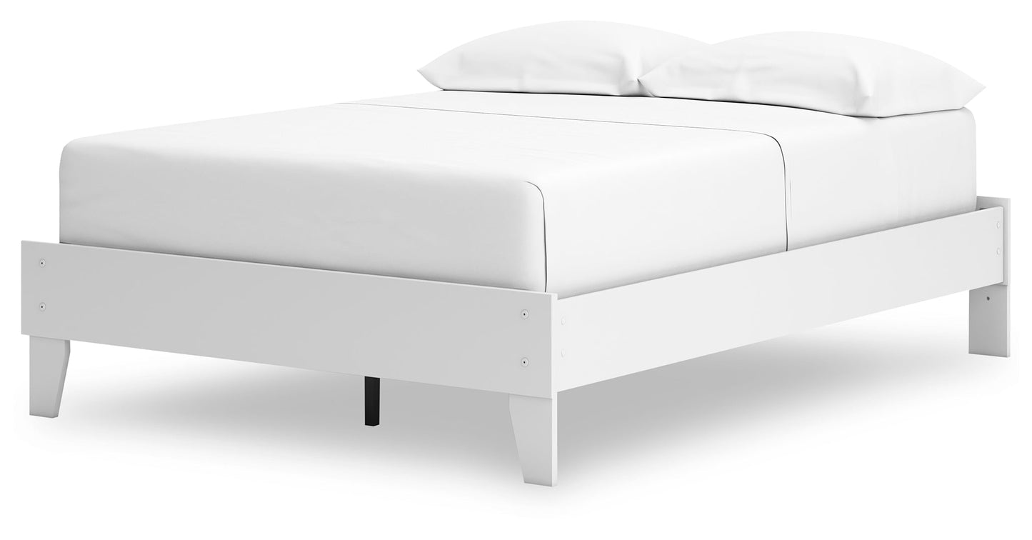 Hallityn Panel Platform Bed