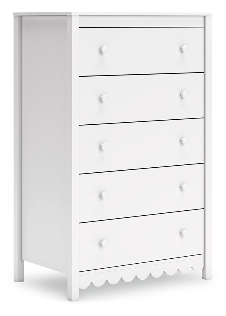 Hallityn Five Drawer Chest