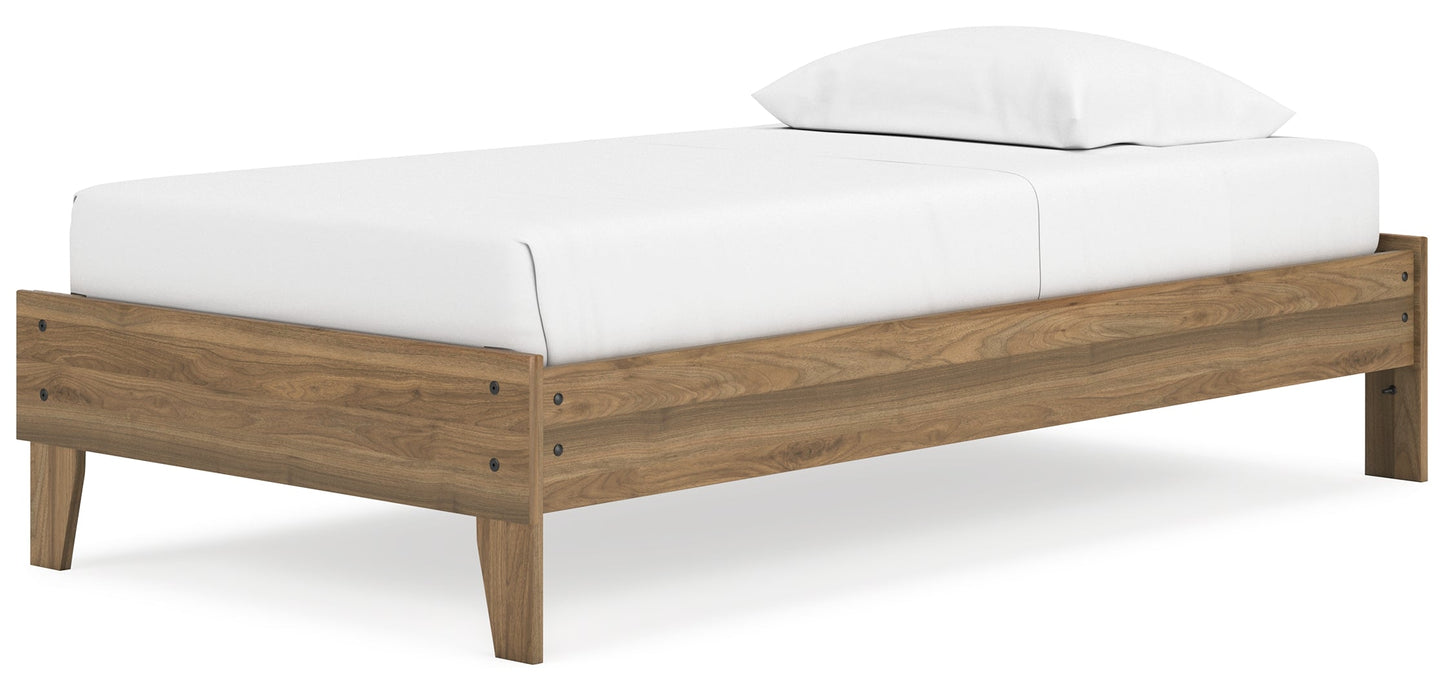 Deanlow Platform Bed