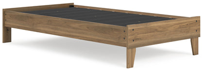 Deanlow Platform Bed