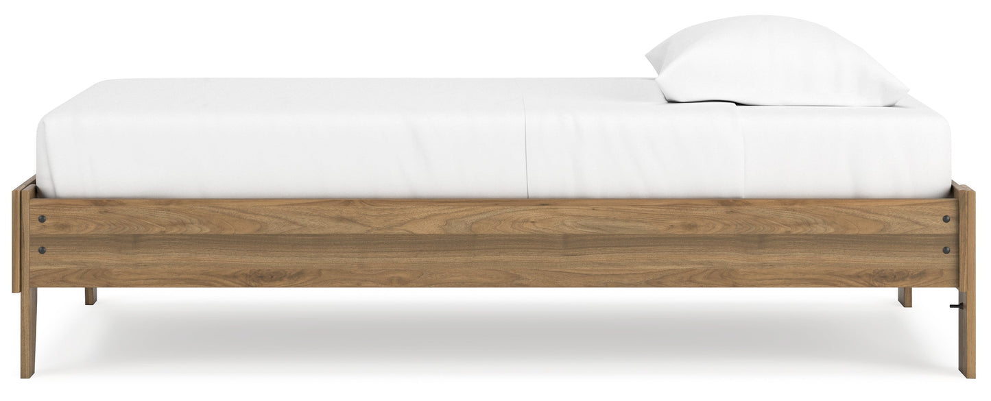 Deanlow Platform Bed