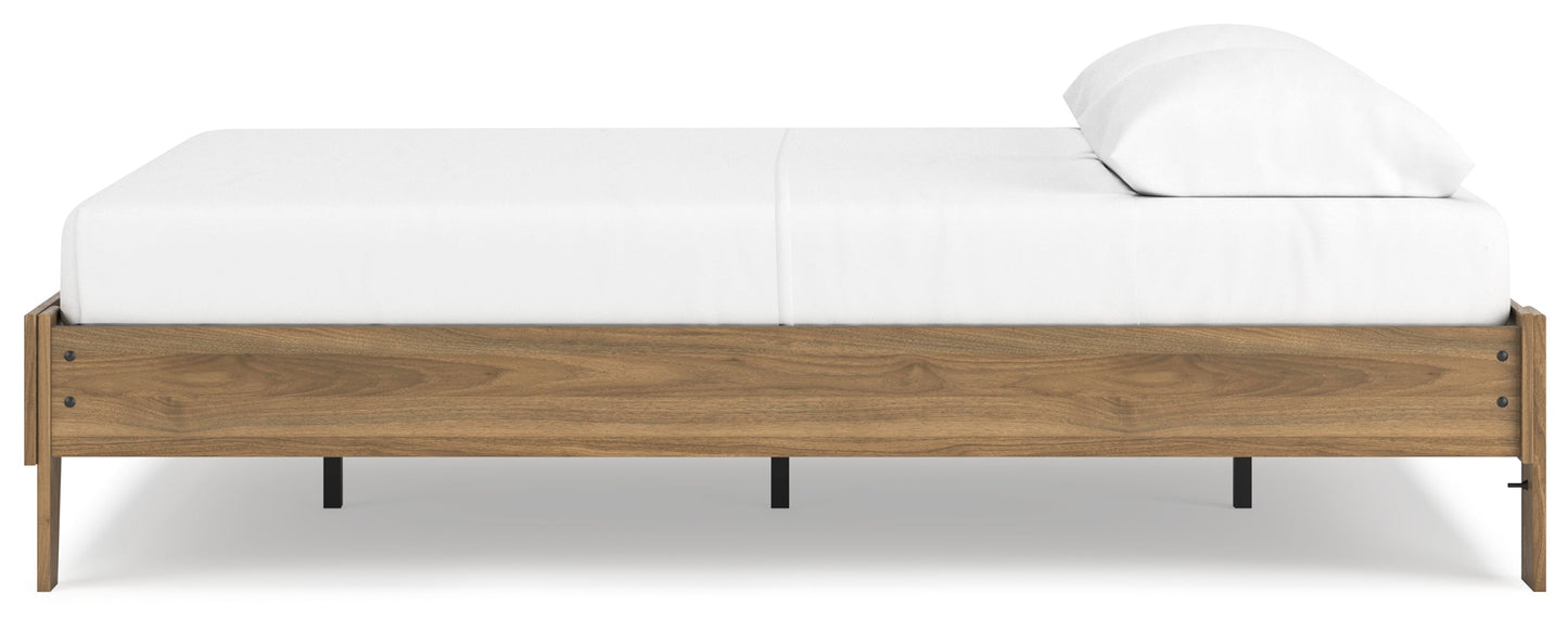 Deanlow Platform Bed