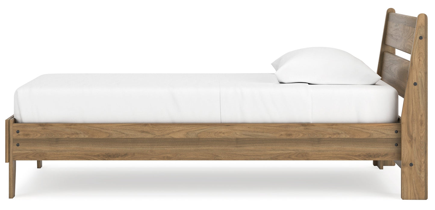 Deanlow Platform Bed