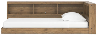 Deanlow Platform Bed