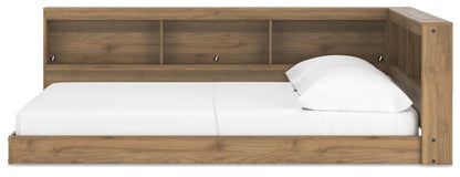 Deanlow Platform Bed