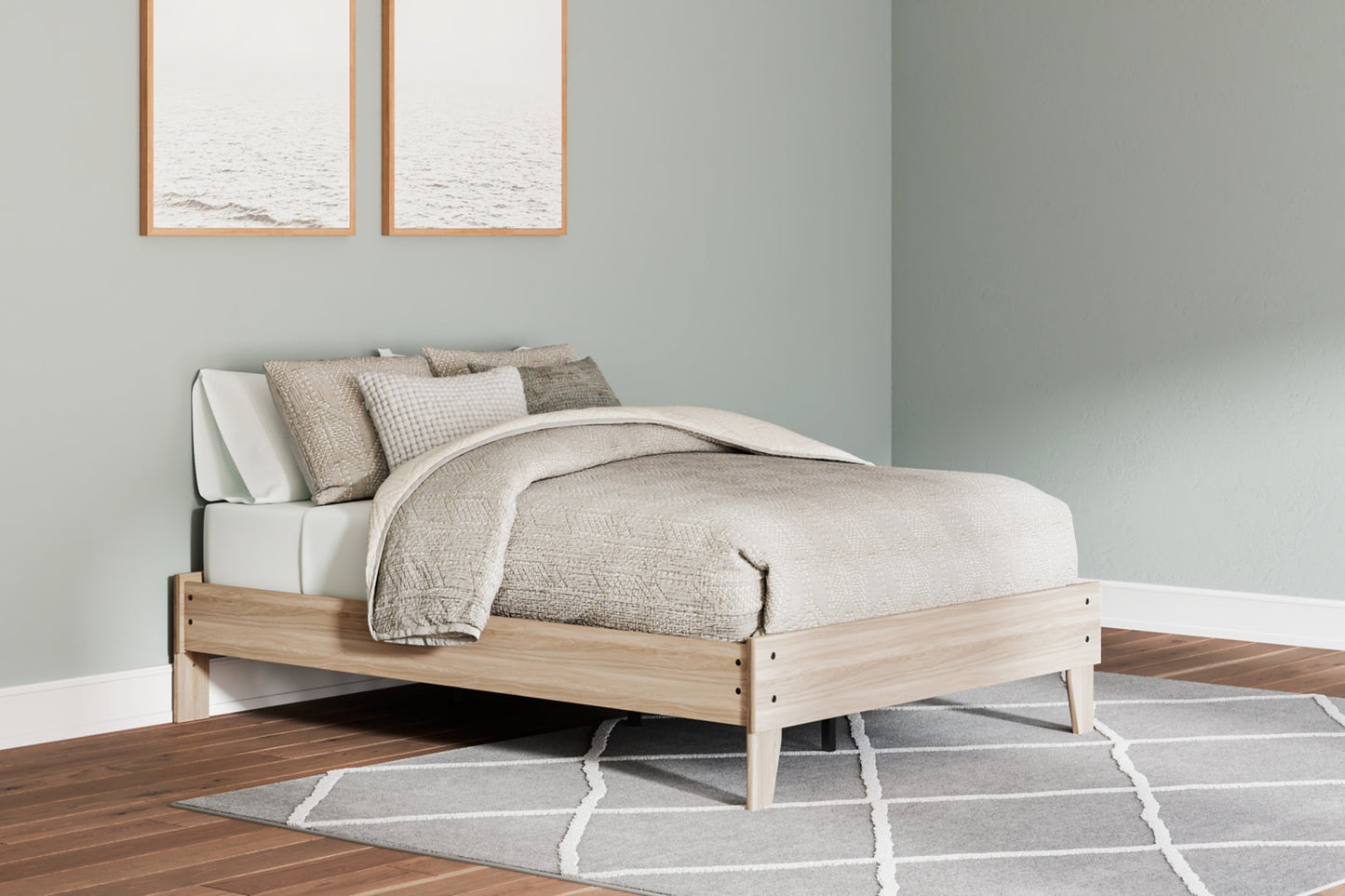 Battelle Queen Platform Bed