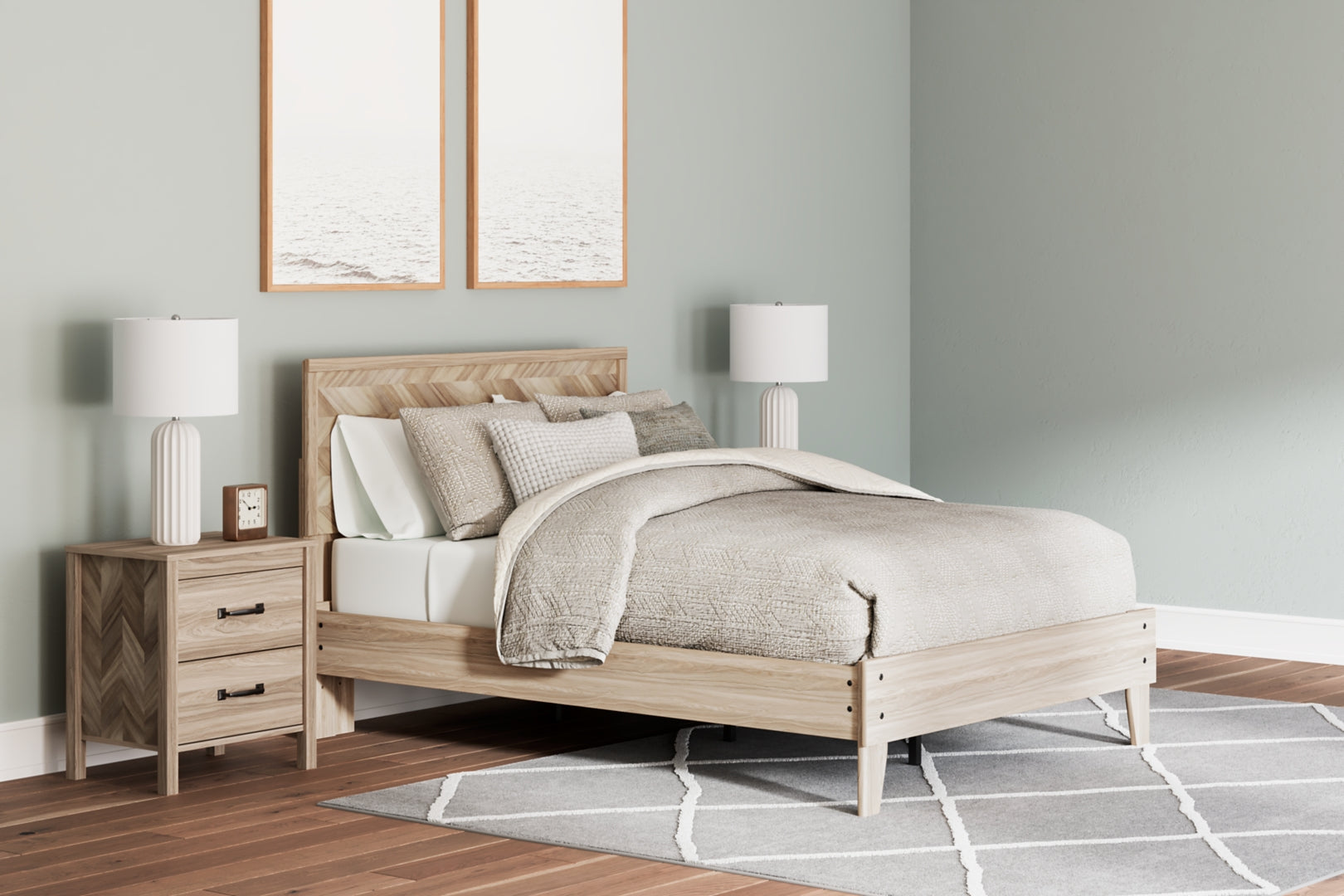 Battelle Queen Panel Platform Bed