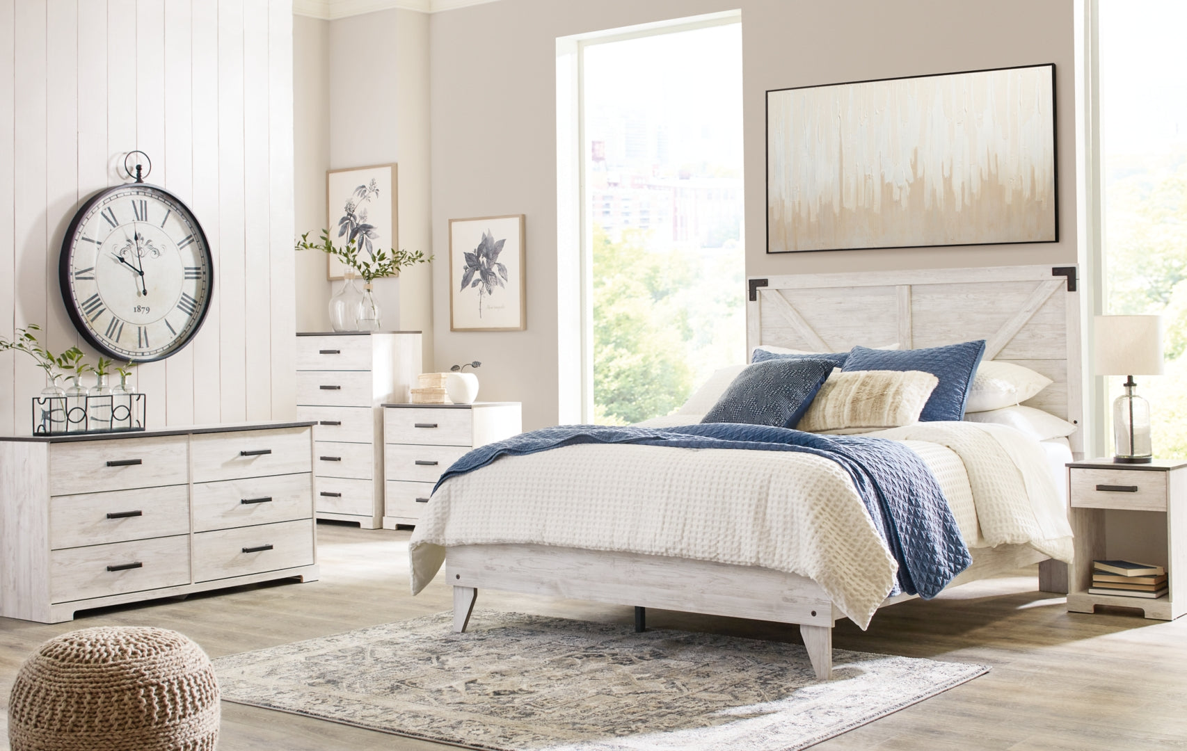 Shawburn Queen Platform Bed with Dresser II